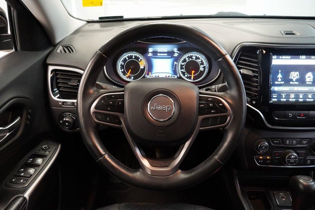 used 2019 Jeep Cherokee car, priced at $15,995