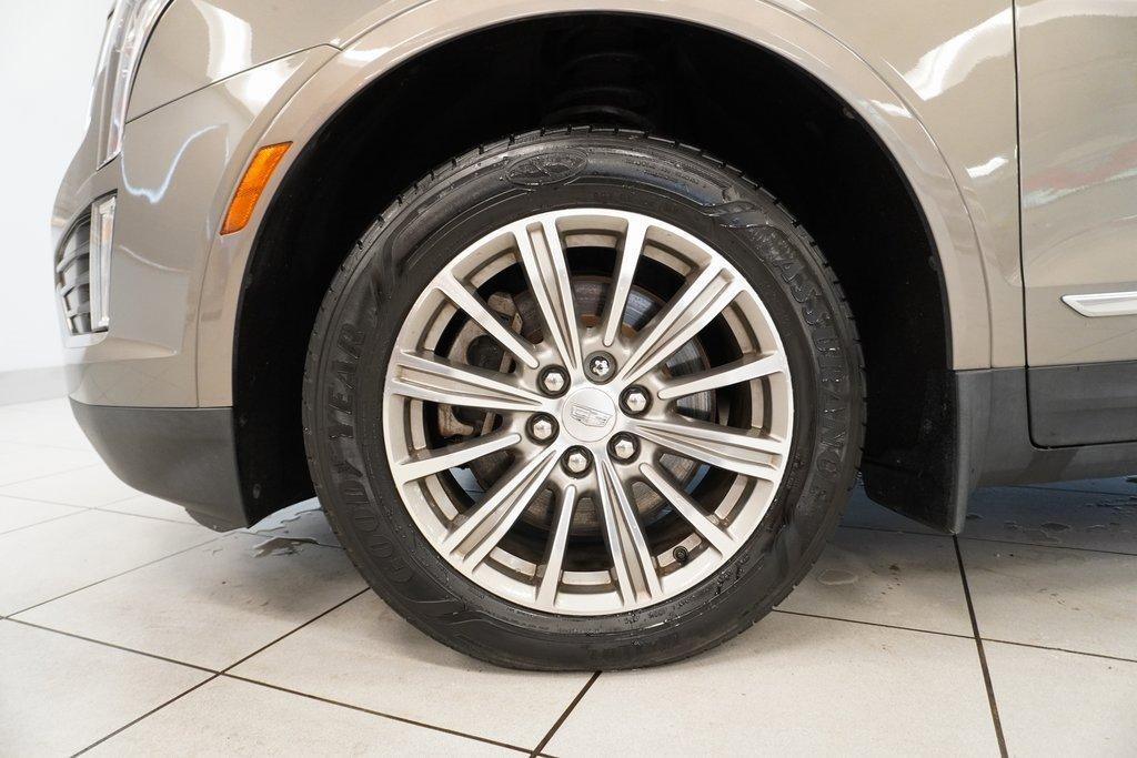 used 2019 Cadillac XT5 car, priced at $19,653