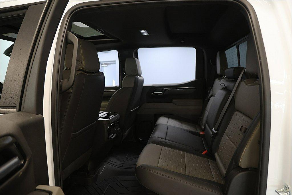 new 2025 Chevrolet Silverado 1500 car, priced at $71,820