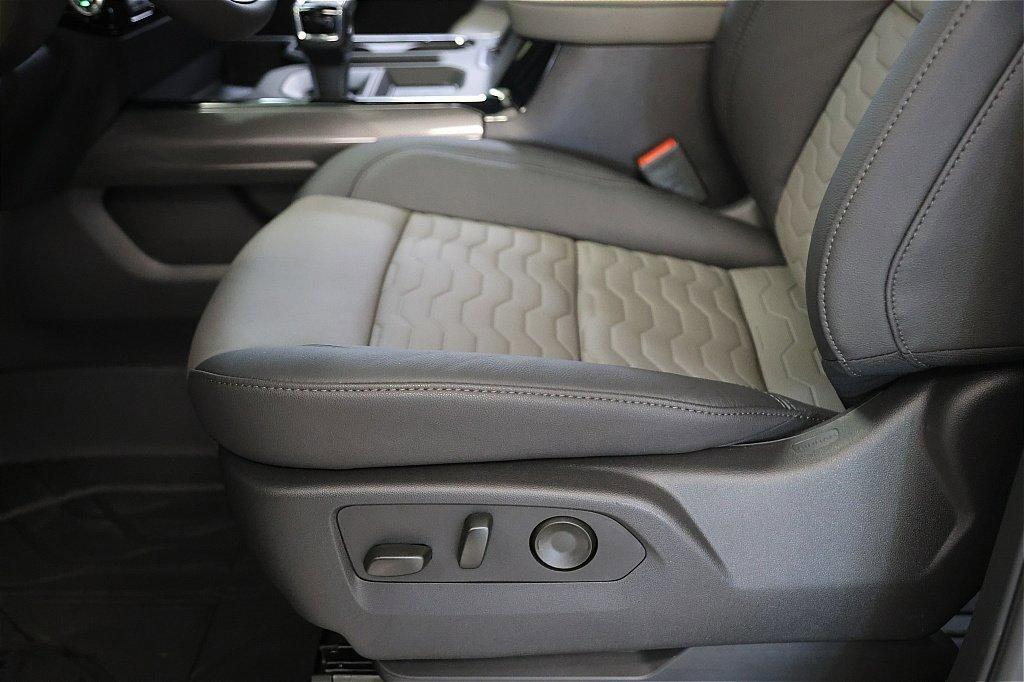 new 2025 Chevrolet Silverado 1500 car, priced at $71,820