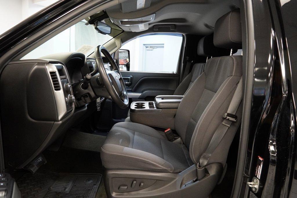 used 2018 Chevrolet Silverado 1500 car, priced at $29,700