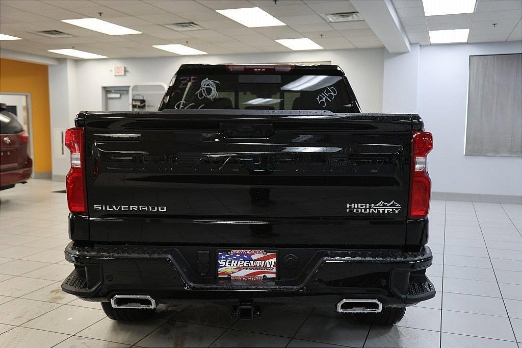 new 2025 Chevrolet Silverado 1500 car, priced at $65,995