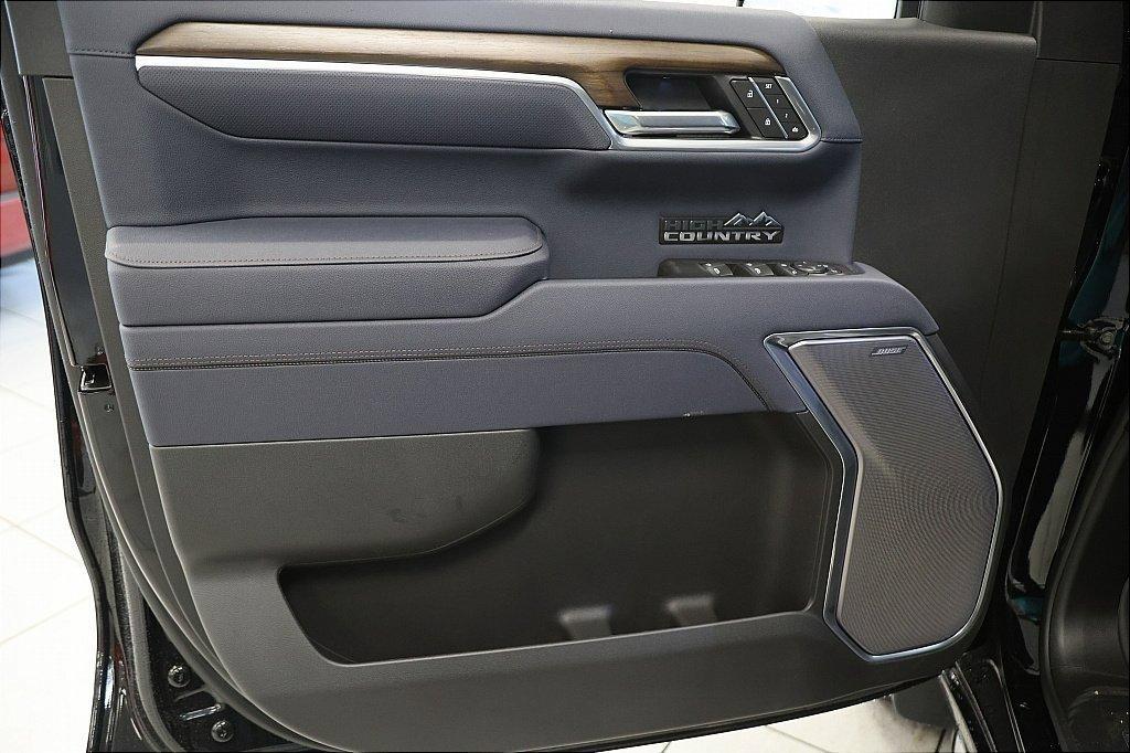 new 2025 Chevrolet Silverado 1500 car, priced at $65,995