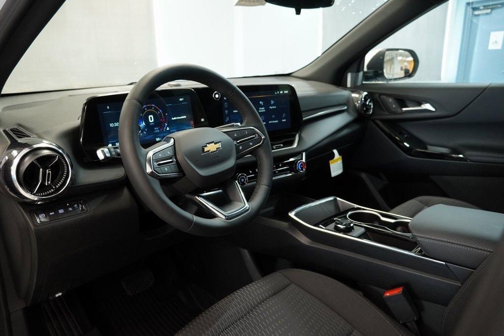 new 2026 Chevrolet Equinox car, priced at $30,599