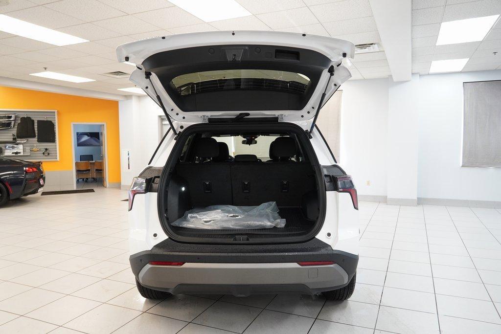 new 2026 Chevrolet Equinox car, priced at $30,599