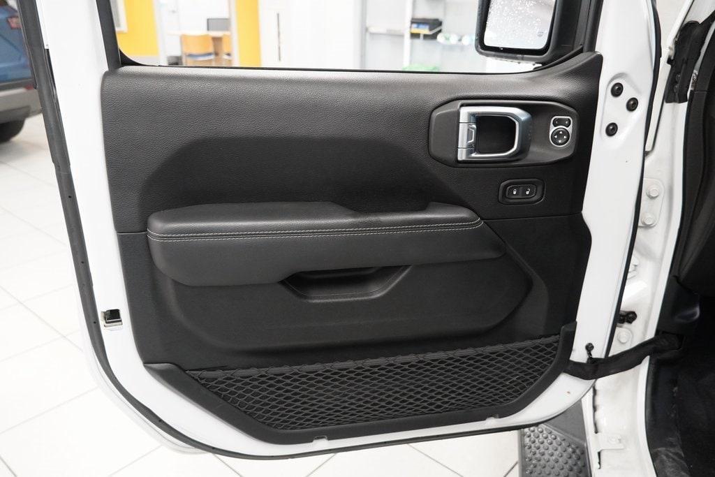 used 2019 Jeep Wrangler Unlimited car, priced at $27,850