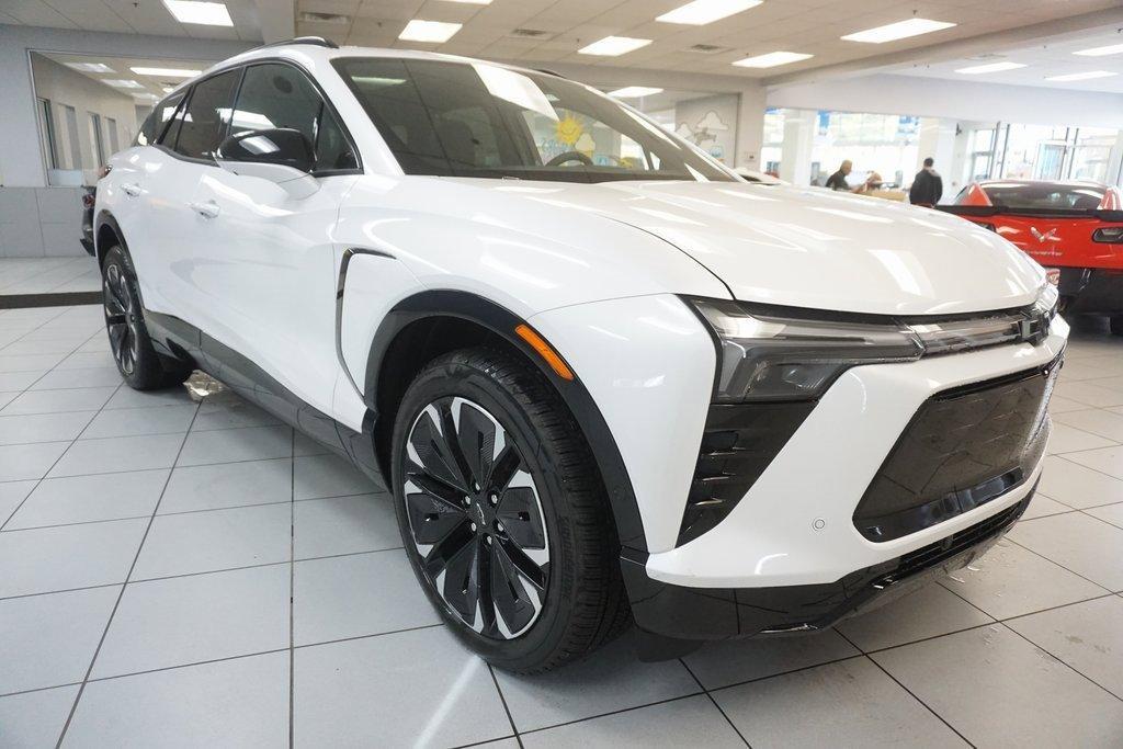 new 2025 Chevrolet Blazer EV car, priced at $58,559