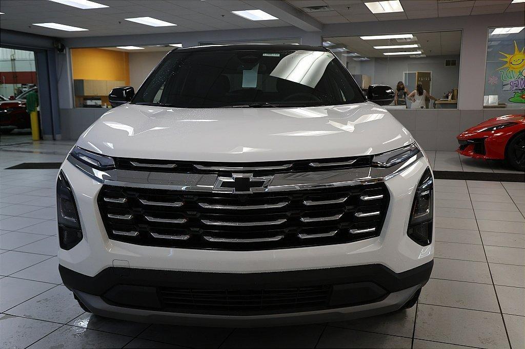 new 2026 Chevrolet Equinox car, priced at $31,299