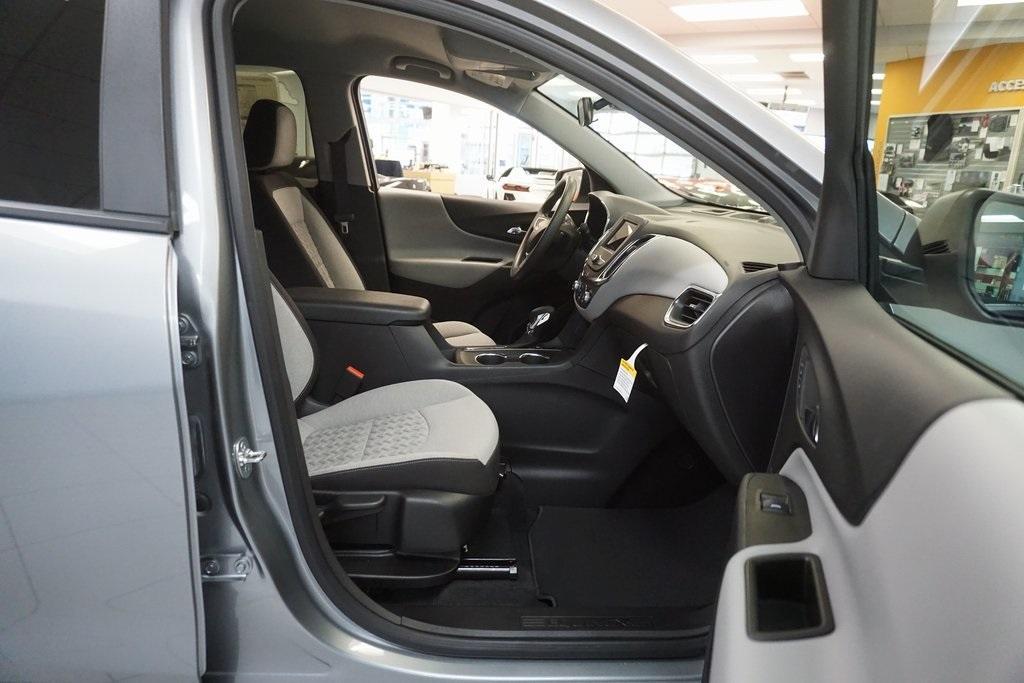 new 2024 Chevrolet Equinox car, priced at $26,782