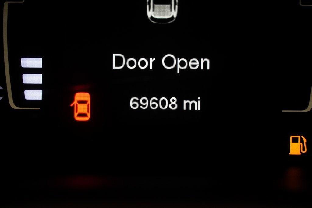 used 2016 Jeep Cherokee car, priced at $11,209