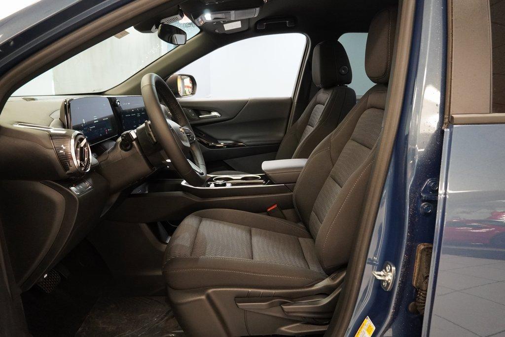 new 2026 Chevrolet Equinox car, priced at $28,499