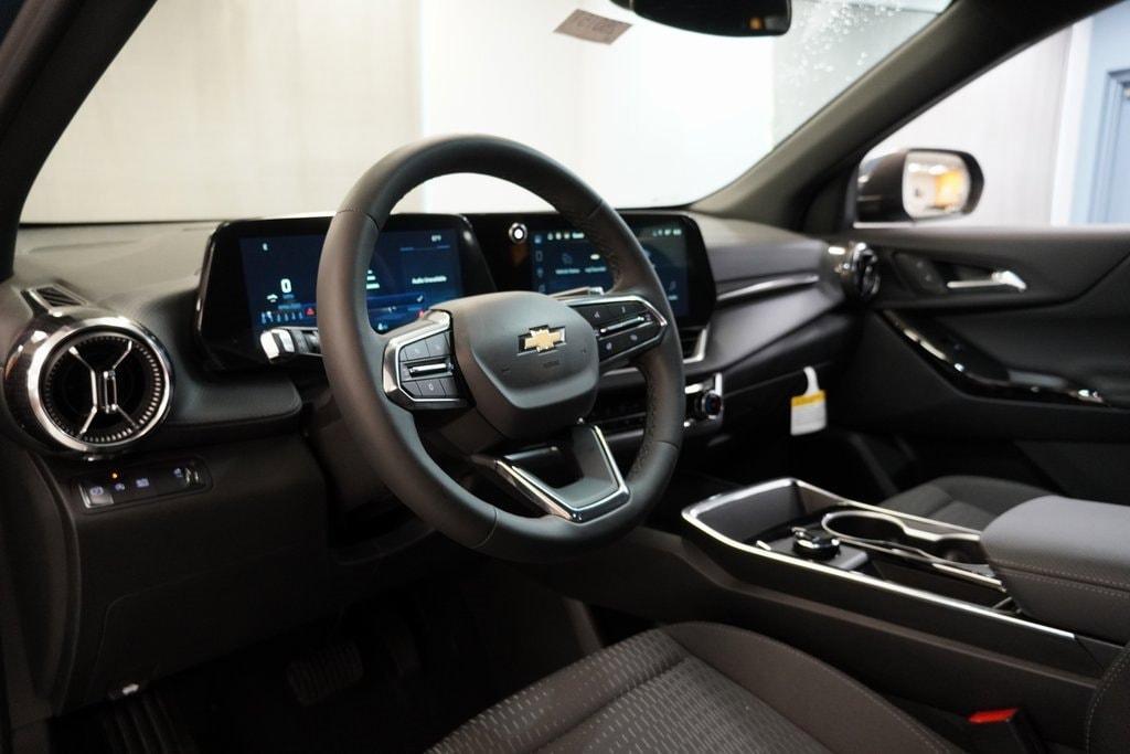 new 2026 Chevrolet Equinox car, priced at $28,499