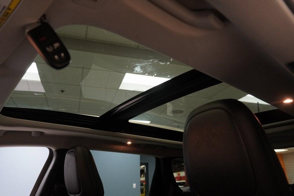 used 2019 Jeep Cherokee car, priced at $14,550