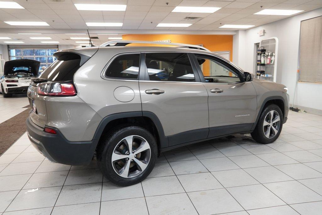 used 2019 Jeep Cherokee car, priced at $14,550