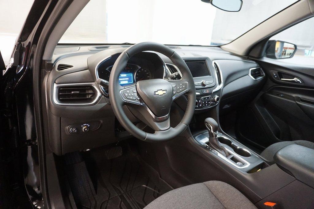 new 2024 Chevrolet Equinox car, priced at $27,303