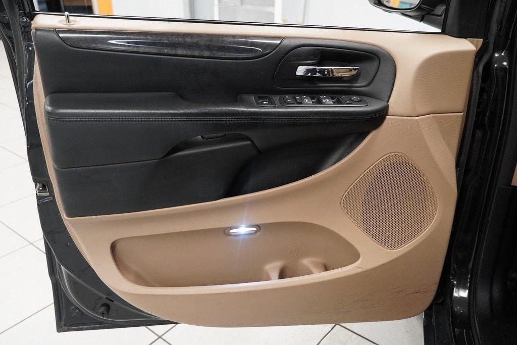 used 2016 Dodge Grand Caravan car, priced at $4,995