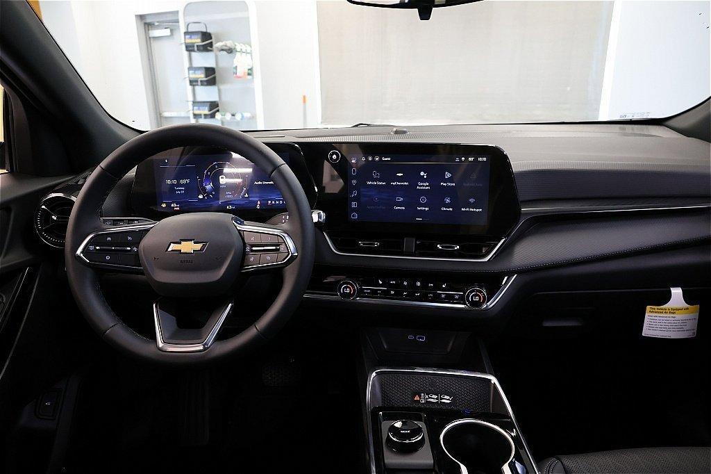 new 2026 Chevrolet Equinox car, priced at $27,545