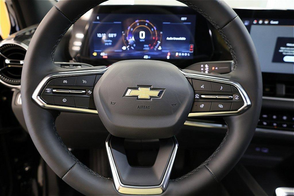 new 2026 Chevrolet Equinox car, priced at $27,545