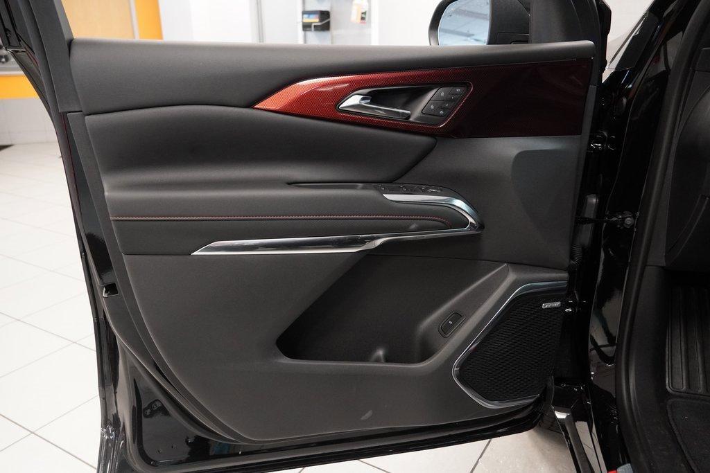 new 2025 Chevrolet Traverse car, priced at $55,845