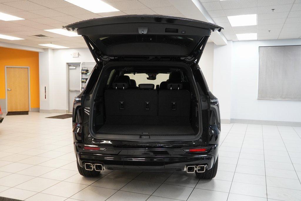 new 2025 Chevrolet Traverse car, priced at $55,845