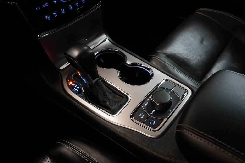 used 2021 Jeep Grand Cherokee car, priced at $22,995