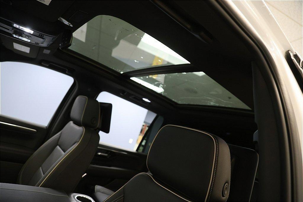 new 2025 Chevrolet Suburban car, priced at $87,049