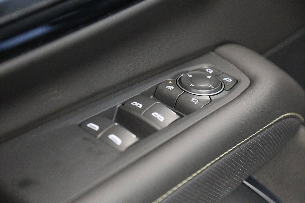 new 2025 Chevrolet Suburban car, priced at $87,049