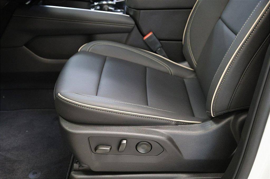 new 2025 Chevrolet Suburban car, priced at $87,049