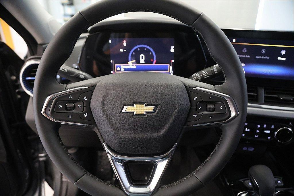 new 2025 Chevrolet Trax car, priced at $21,259