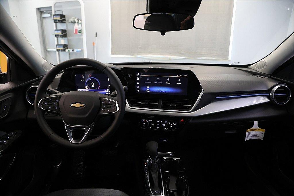 new 2025 Chevrolet Trax car, priced at $21,259
