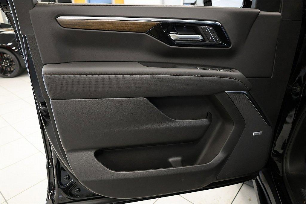 new 2025 Chevrolet Tahoe car, priced at $88,334