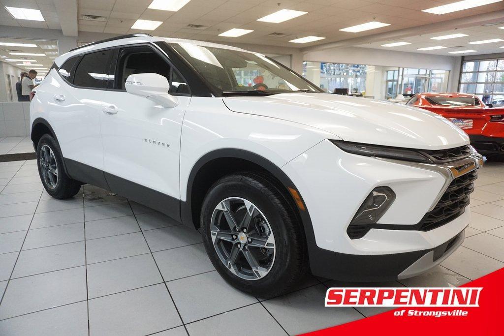 new 2025 Chevrolet Blazer car, priced at $36,909