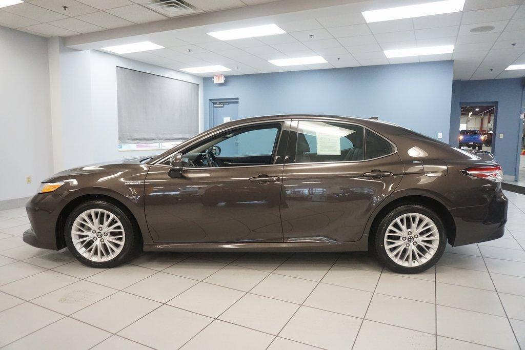 used 2019 Toyota Camry Hybrid car, priced at $22,900