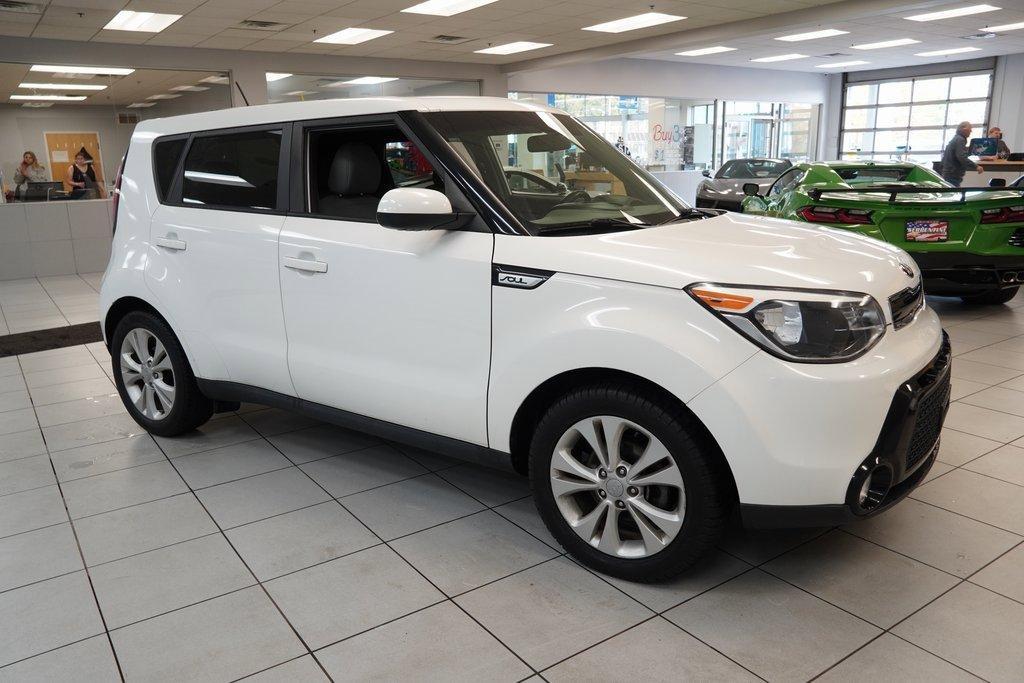 used 2016 Kia Soul car, priced at $10,400