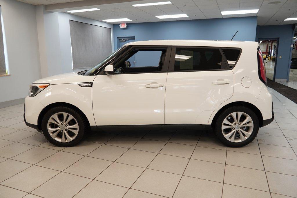used 2016 Kia Soul car, priced at $10,400