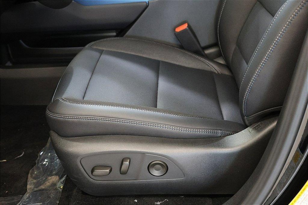 new 2025 Chevrolet Equinox EV car, priced at $34,085
