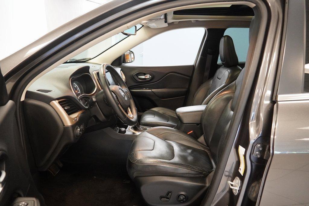 used 2014 Jeep Cherokee car, priced at $6,871