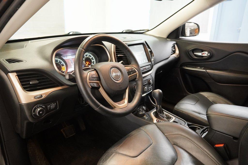used 2014 Jeep Cherokee car, priced at $6,871