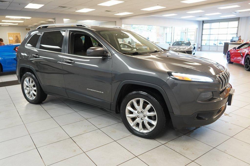 used 2014 Jeep Cherokee car, priced at $6,871