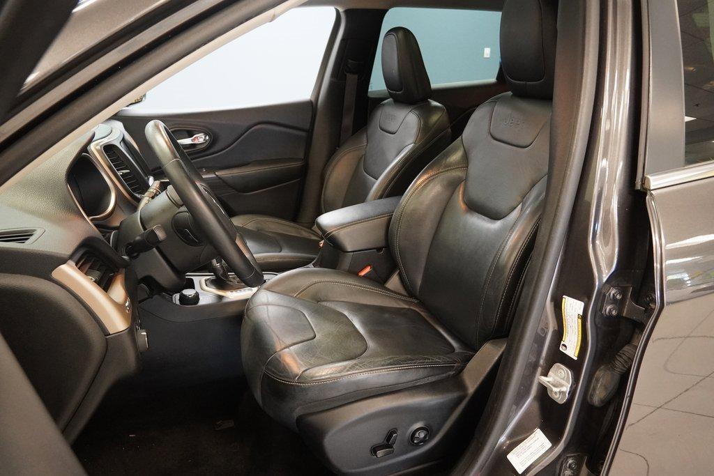 used 2014 Jeep Cherokee car, priced at $6,871