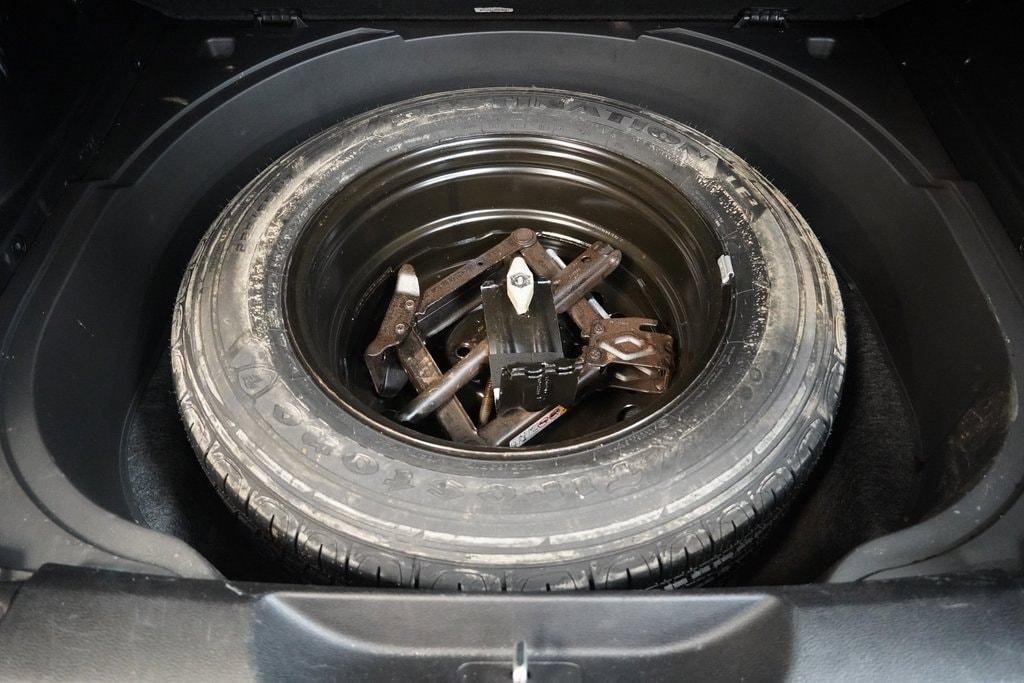 used 2014 Jeep Cherokee car, priced at $6,871