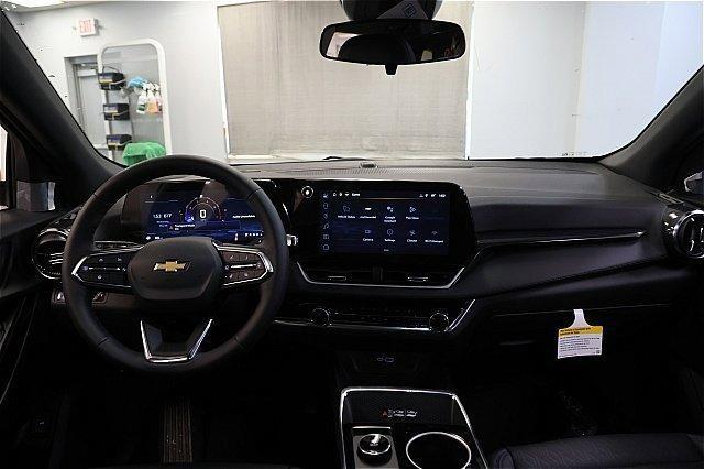 new 2026 Chevrolet Equinox car, priced at $30,995