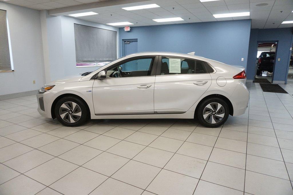 used 2017 Hyundai Ioniq Hybrid car, priced at $8,900