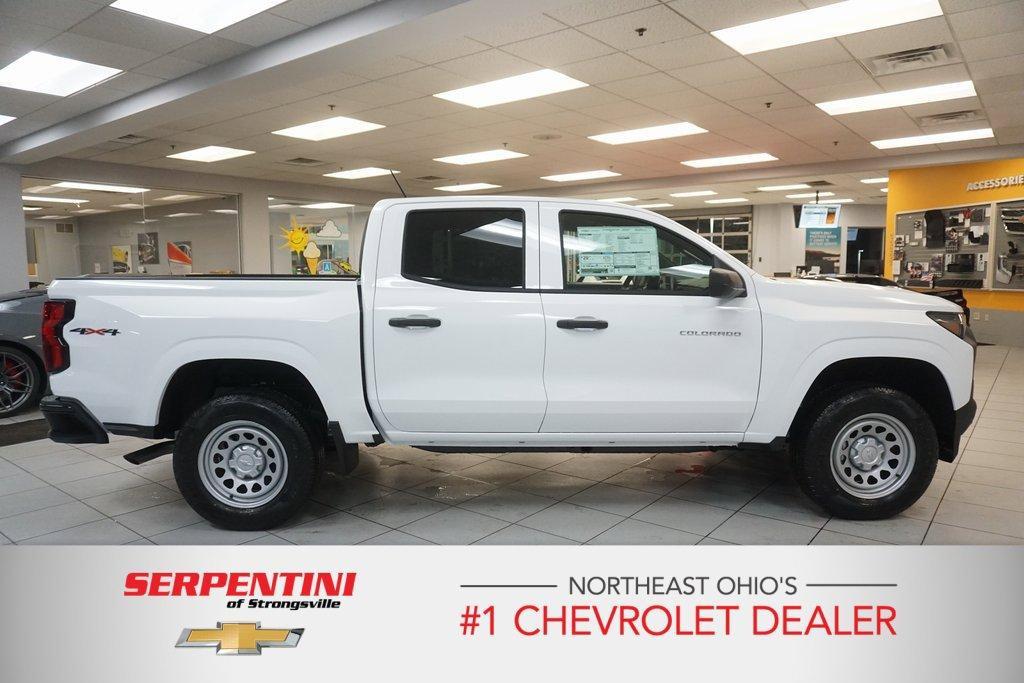 new 2024 Chevrolet Colorado car, priced at $33,599