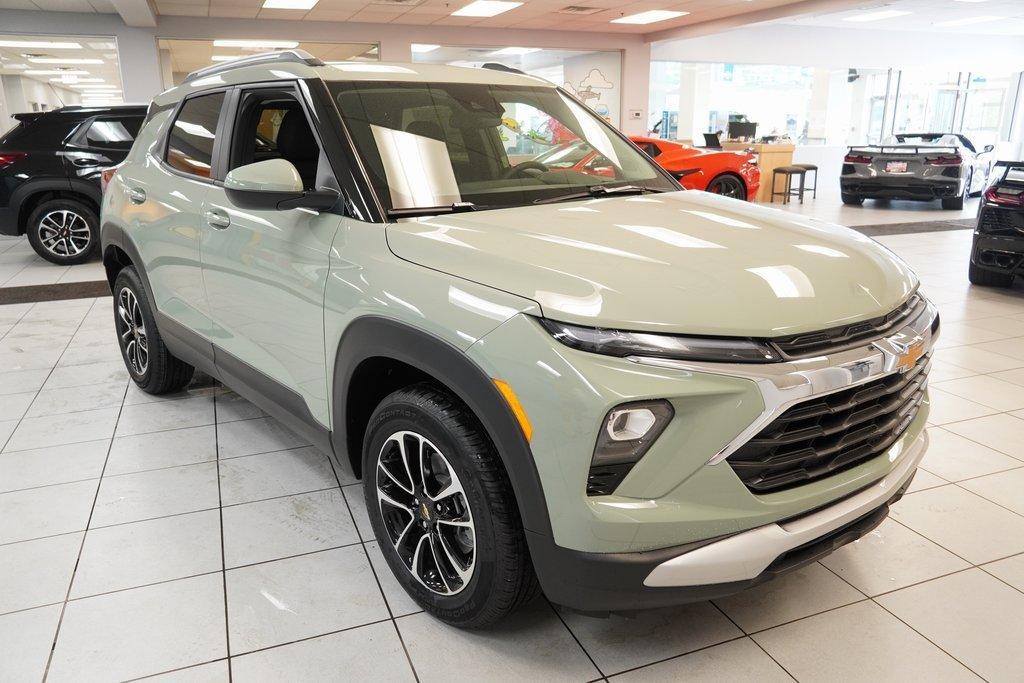 new 2026 Chevrolet TrailBlazer car, priced at $25,259