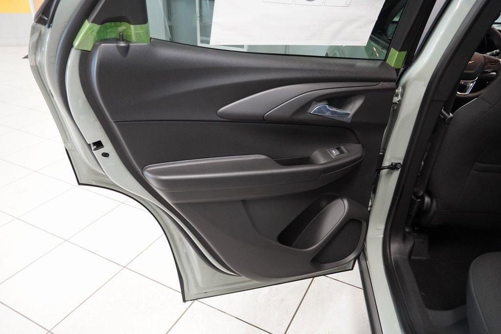 new 2026 Chevrolet TrailBlazer car, priced at $25,259