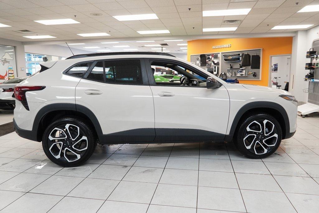 new 2026 Chevrolet Trax car, priced at $27,090
