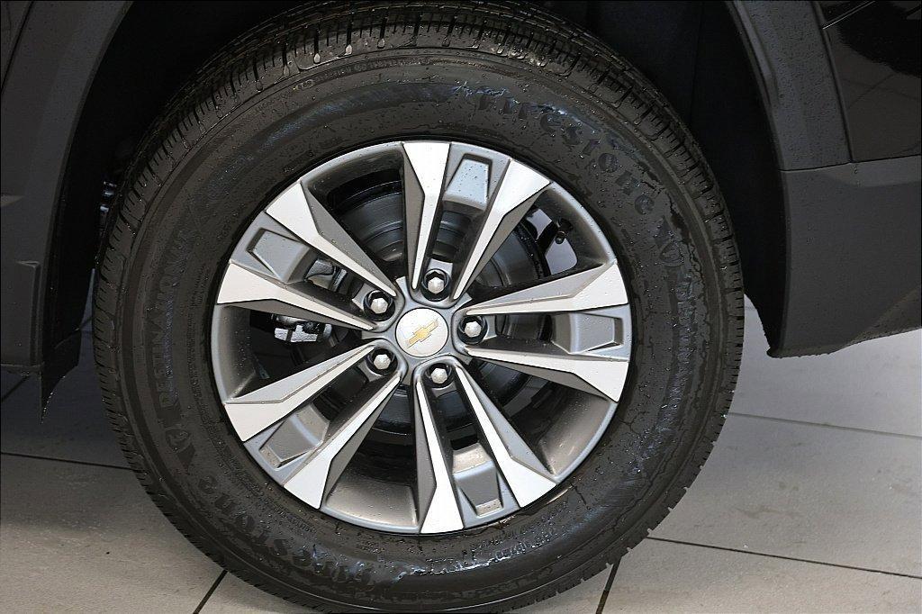 new 2026 Chevrolet Equinox car, priced at $30,589