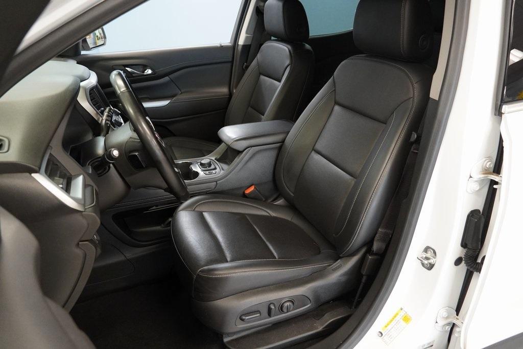 used 2023 GMC Acadia car, priced at $30,900