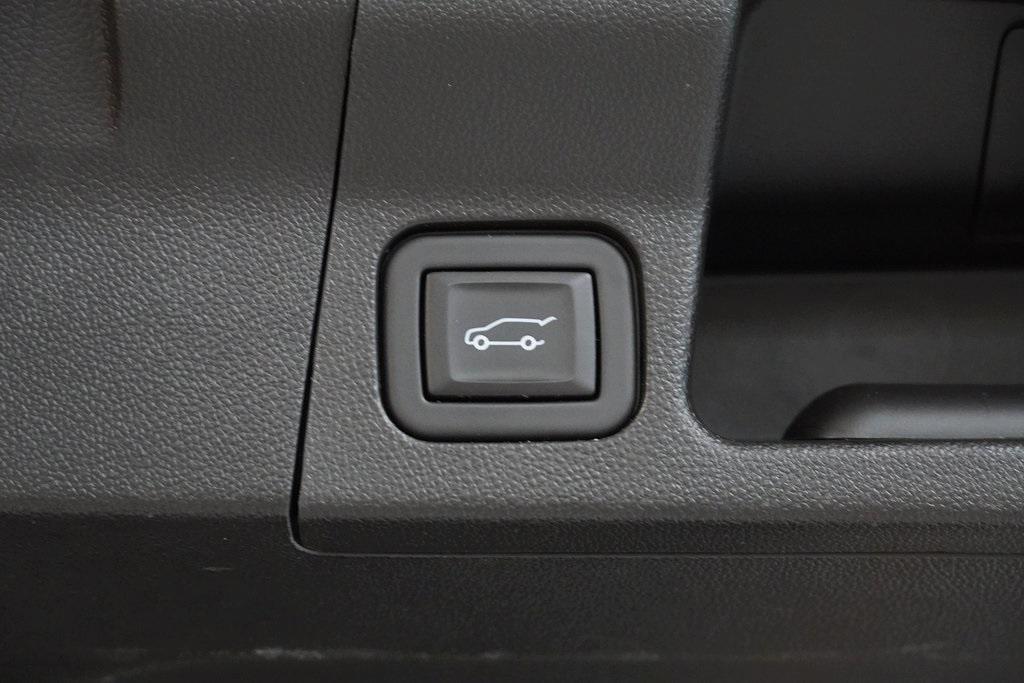 used 2023 GMC Acadia car, priced at $30,900